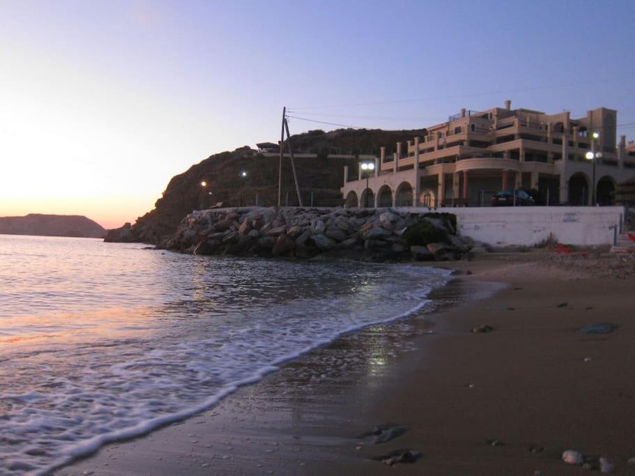 Lenico Beachfront Suites Agia Pelagia Eksteriør bilde