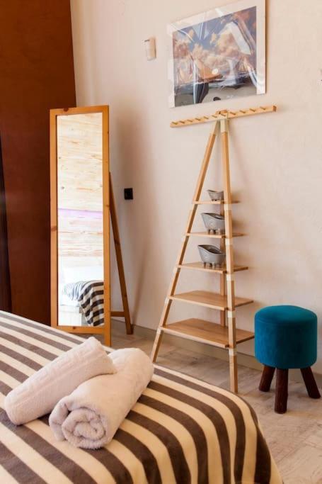Lenico Beachfront Suites Agia Pelagia Eksteriør bilde