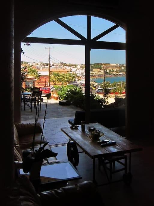 Lenico Beachfront Suites Agia Pelagia Eksteriør bilde