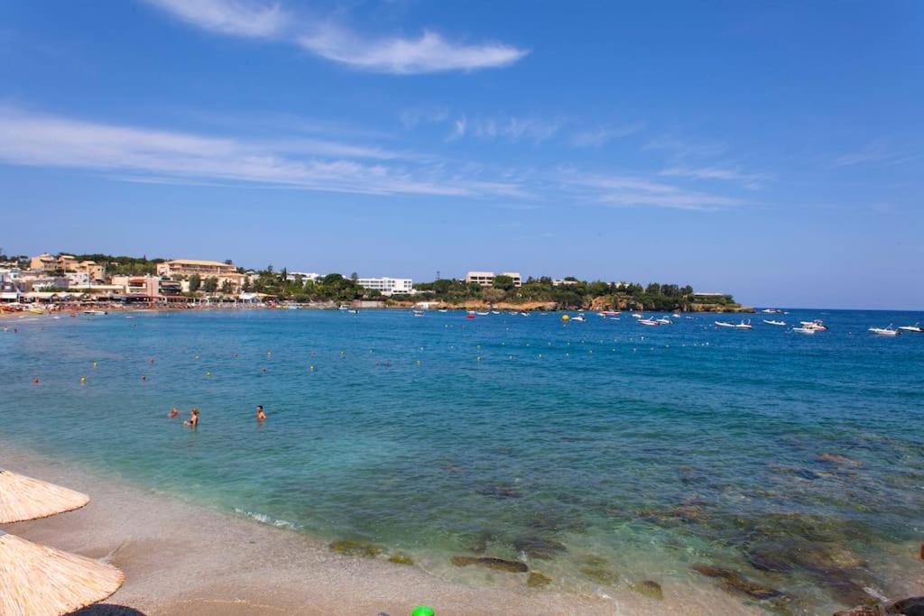 Lenico Beachfront Suites Agia Pelagia Eksteriør bilde