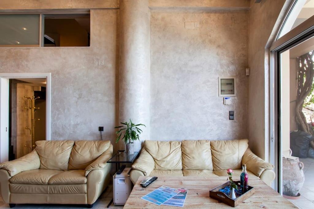 Lenico Beachfront Suites Agia Pelagia Eksteriør bilde